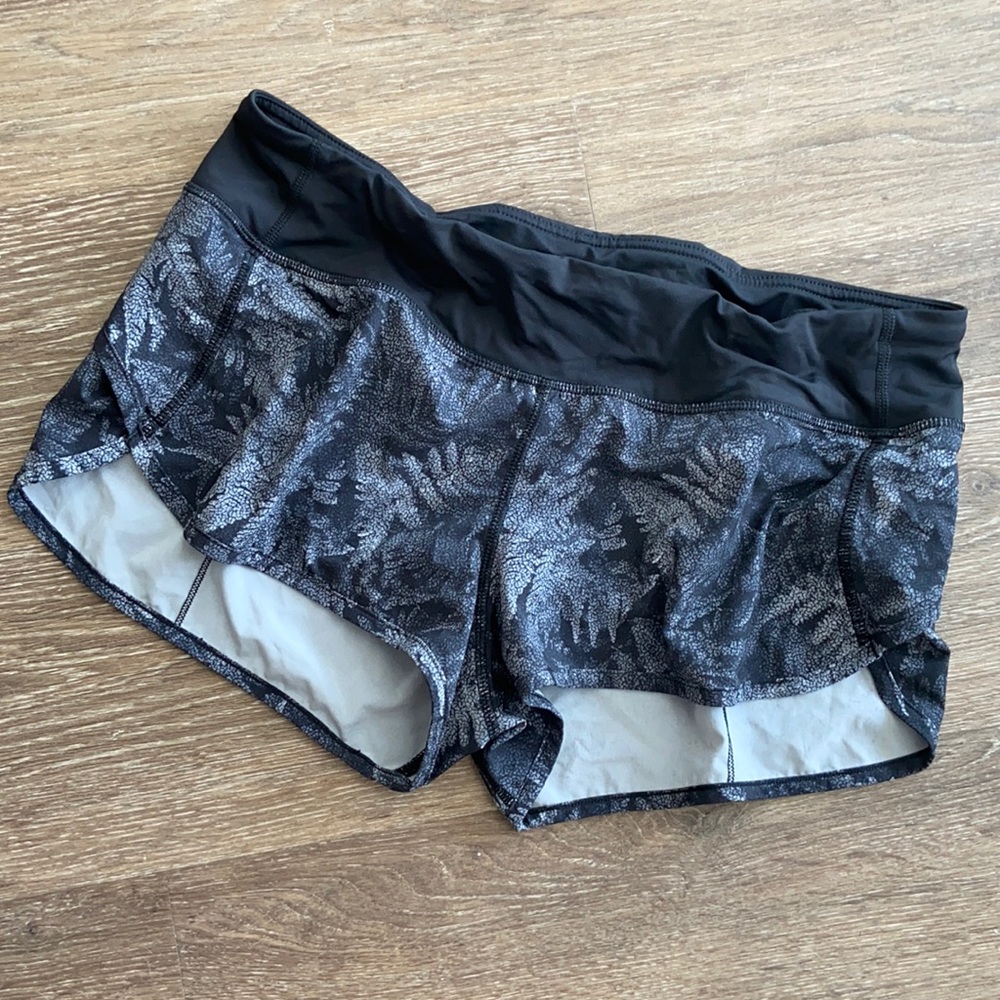 Lululemon black shorts